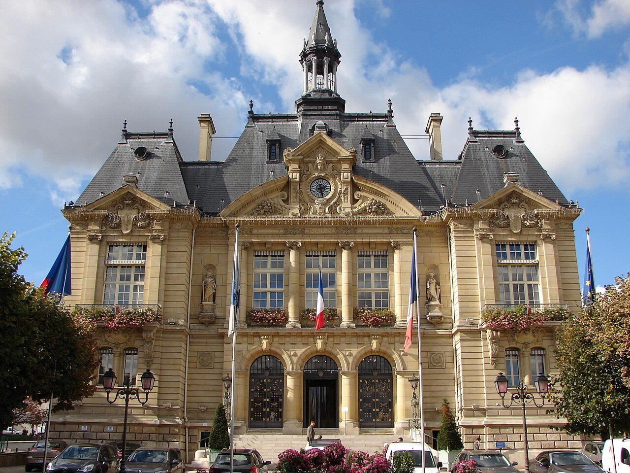 Suresnes